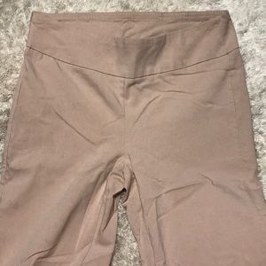 Larry Levine women’s blush stretchy dress pants